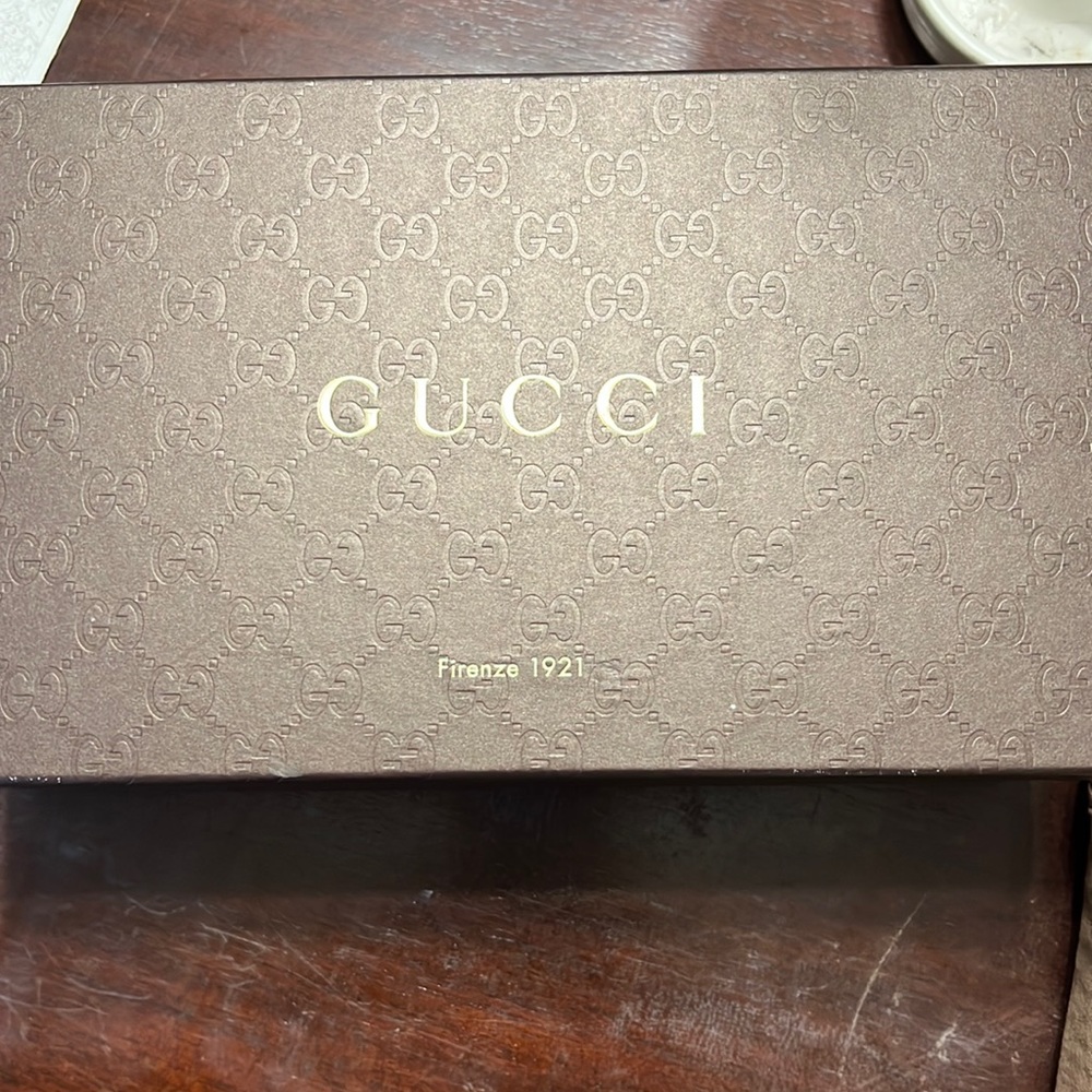 Gucci black low heels